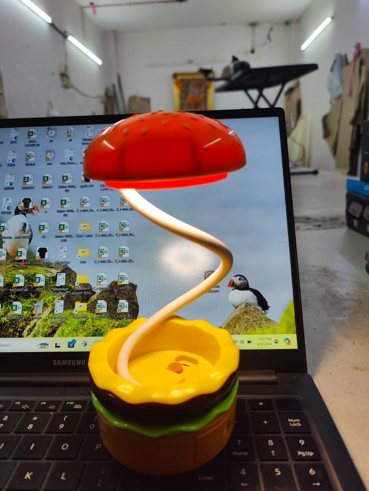 Burger Design Desk Light for Kids & Adults